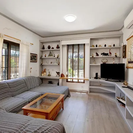Casa Carmenza بيت للعطل